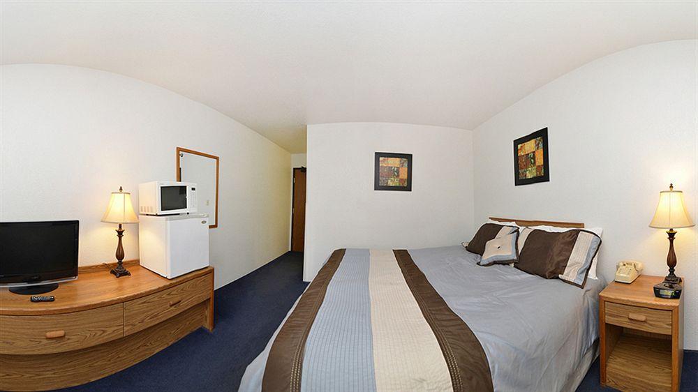 Americas Best Value Inn סולט סנט מרי מראה חיצוני תמונה
